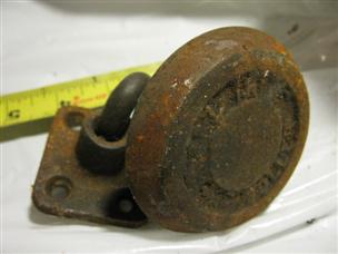 (image for) antique dolly wheel cast iron wheel castor