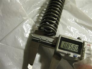 (image for) 10-50 lbs load 4.75" long 1.14 " OD .85 ID industrial compression Spring 