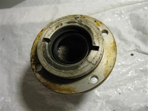 (image for) seal housing Evinrude 50ESL71S 50 hp outboard 50esl71