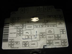 (image for) electrical box fuse box plug 2003 Chevy S10 4 cylinder