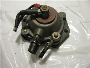 (image for) rev limiter shear pin 1950s Johnson model RD-19 outboard motor Holiday Bronze