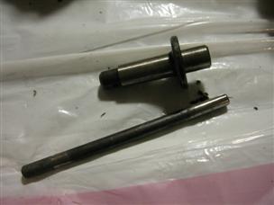 (image for)  Suzuki RV90 shaft rod pin used parts