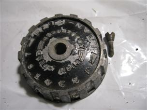 (image for) 1950s knob Evinrude Bigtwin 25012 25 hp outboard johnson rd