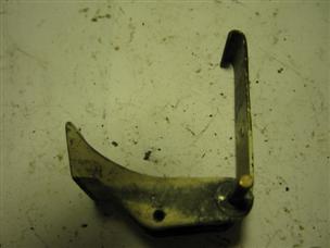 (image for) hood cowl latch 7.5 12 14.1 hp antique outboard Mcculloch Scott Fleet elgin