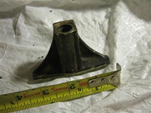 (image for) bracket aluminum 1970s old Mercury 6 cylinder outboard