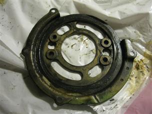 (image for) ignition gear + tin 1950s Hiawatha 16 hp outboard 3945-1881 3945-1861