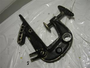 (image for) transom clamp Mercury 1427-814 black Mercury outboard 1427814