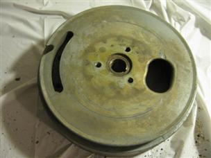 (image for) Seaking Hiawatha Gale 5 hp flywheel antique outboard 591042 580107 580150 wards