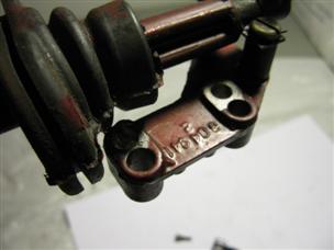 (image for) timing throttle lever + mount 1950s Johnson RDE-19M outboard rde-19