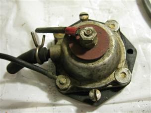 (image for) cut out switch vaccuum 1950s Johnson RD-19 outboard motor 30 35 hp