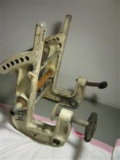 (image for) clamp OLD White Mercury 400EL outboard