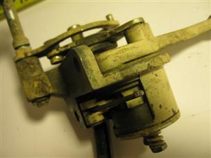 (image for) weird shifter mechanism part Mercury Mark 28