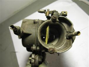 (image for) carburetor green 1950s Johnson model RD-16 outboard