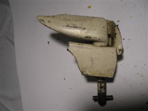 (image for) 1960s 2 cycle White Mercury 6 hp hood latch outboard 60