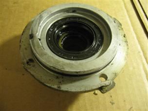 (image for) bearing cap housing Yamaha 150 hp outboard motor Pro V150J 6J9L302062 V150 6j9