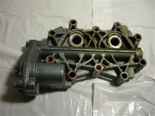 (image for) cylinder head Evinrude 5.5 hp outboard model 5302