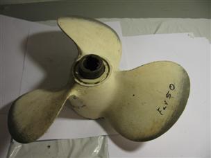 (image for) propeller 1958 or 1959 Fat 50 hp V4 Johnson Evinrude OMC