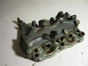 (image for) cylinder head Evinrude model 10424G outboard motor 10424