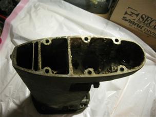 (image for) Exhaust housing 1977 Evinrude 9.9 hp 10755 15 hp johnson 388184