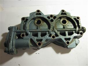 (image for) cylinder head Evinrude model 10020 outboard motor