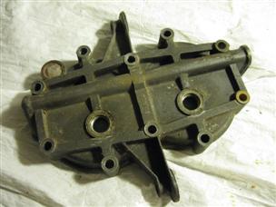 (image for) cylinder head Antique green Johnson model QD-14 10 hp outboard