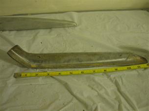 (image for) 1950s or 60s Vintage runabout trim aluminum gunwale transom corner trim