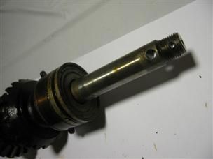 (image for) gear shaft bearing 1950s Johnson RD-19 outboard