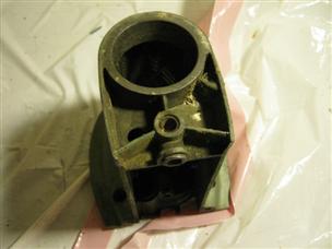 (image for) 301942 casting water pump housing lower unit Johnson QD-10 outboard motor