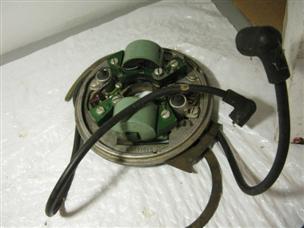 (image for) ignition 1950s green Johnson QD-14 outboard 10 hp