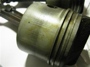 (image for) FOUR piston connecting rod OLD V4 2 cycle S90 Starflite Johnson Meteor outboard