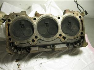 (image for) cylinder head HUFR-69M 1969 Johnson Fronrunner GM buick V6 231 boat