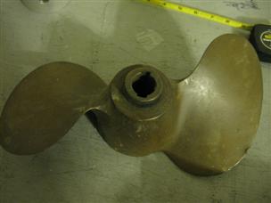 (image for) Johnson evinrude bronze brass propeller 4489