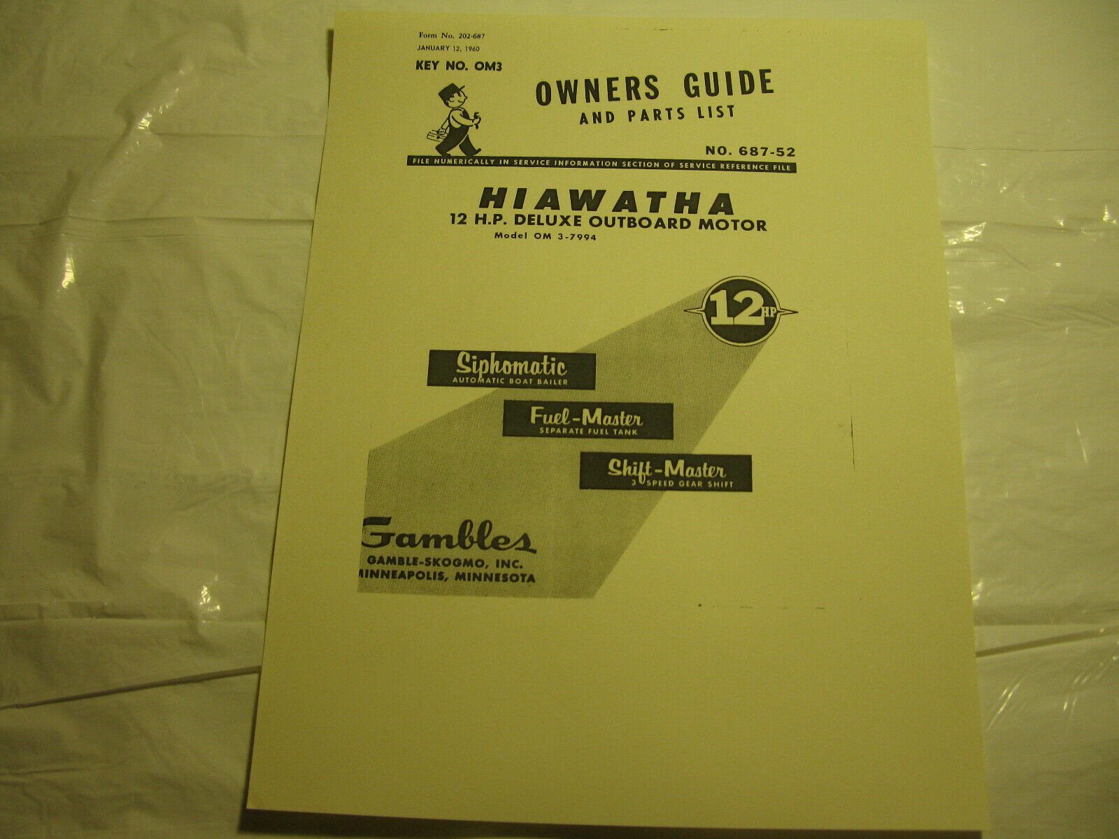 (image for) 1960 Hiawatha Owners guide and parts list 12 hp model OM3-7994 outboard motor - Click Image to Close