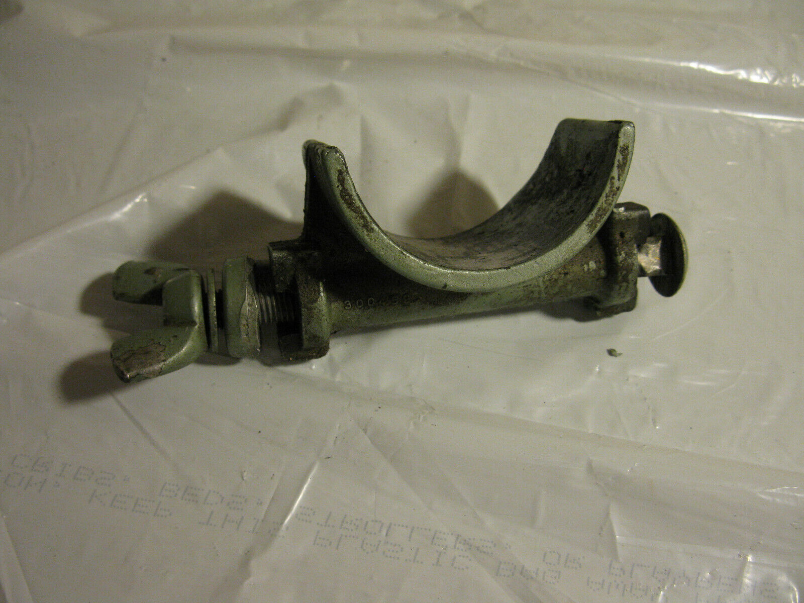 (image for) swivel bracket Antique Johnson model TN-26 outboard motor - Click Image to Close