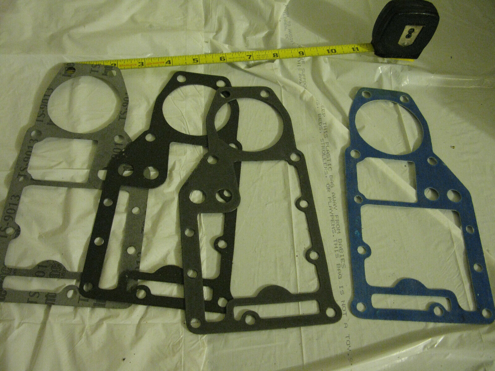 (image for)  2 gaskets omc 319348 Johnson evinrude - Click Image to Close