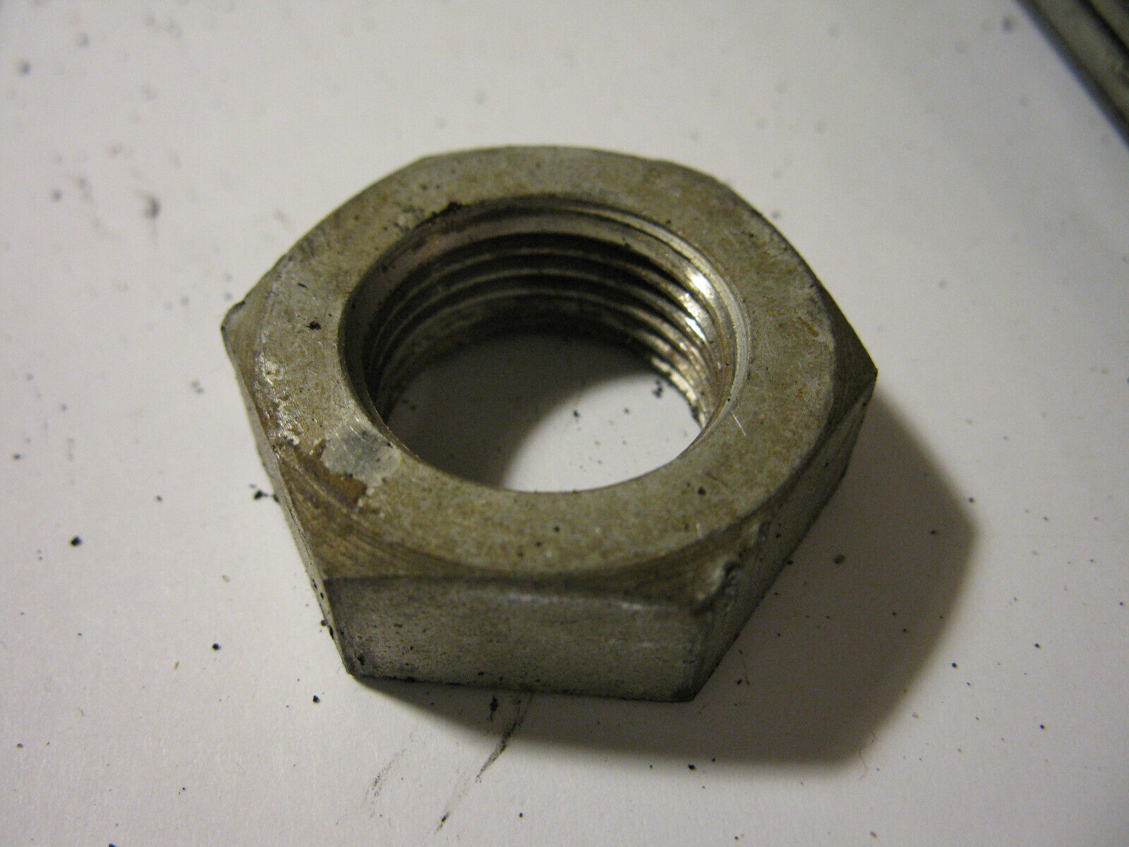 (image for) flywheel nut OLD 2 stroke Evinrude 55 hp 55873R outboard - Click Image to Close