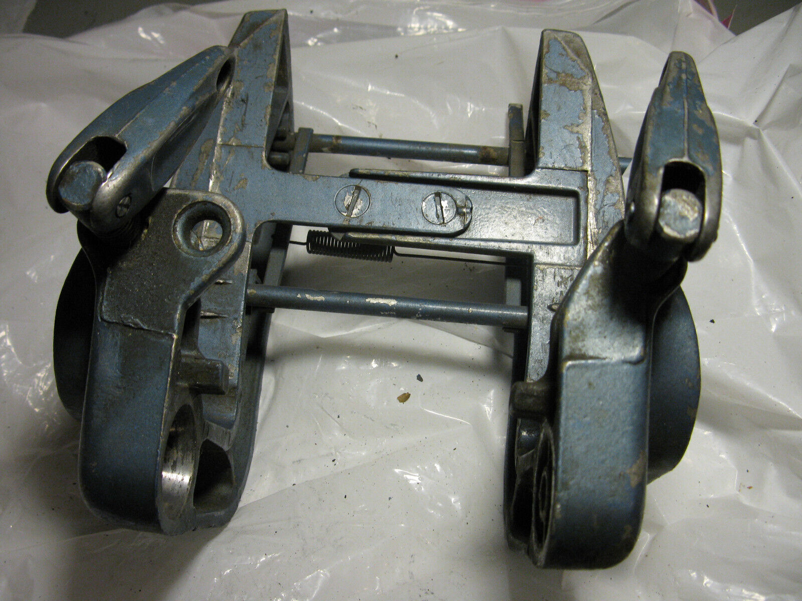 (image for) clamp old Evinrude 5514 outboard - Click Image to Close