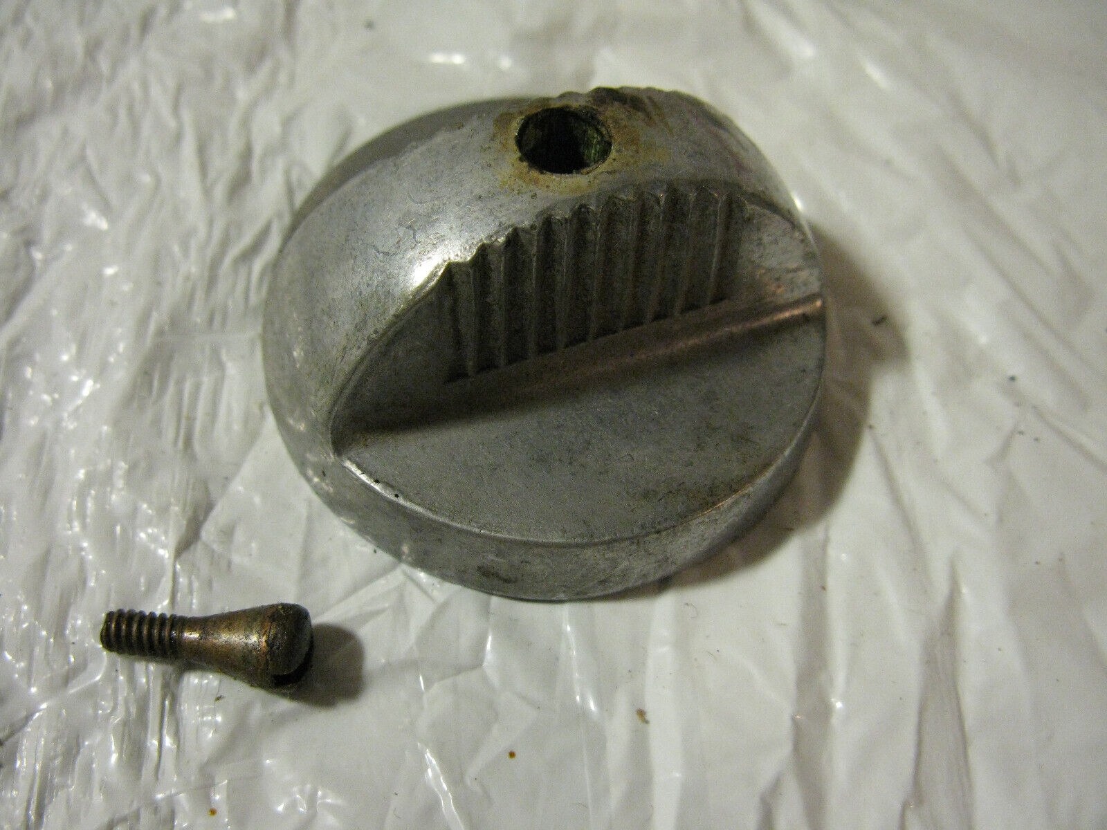 (image for) knob + screw gale Seaking 5 hp GG9003A outboard gg9003 9003 goodyear - Click Image to Close