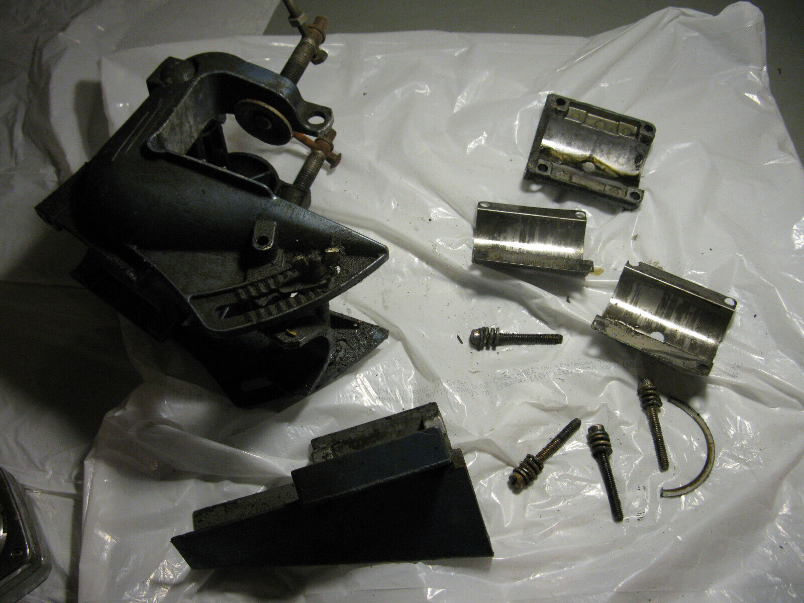 (image for) clamp old ESKA outboard 1747B - Click Image to Close