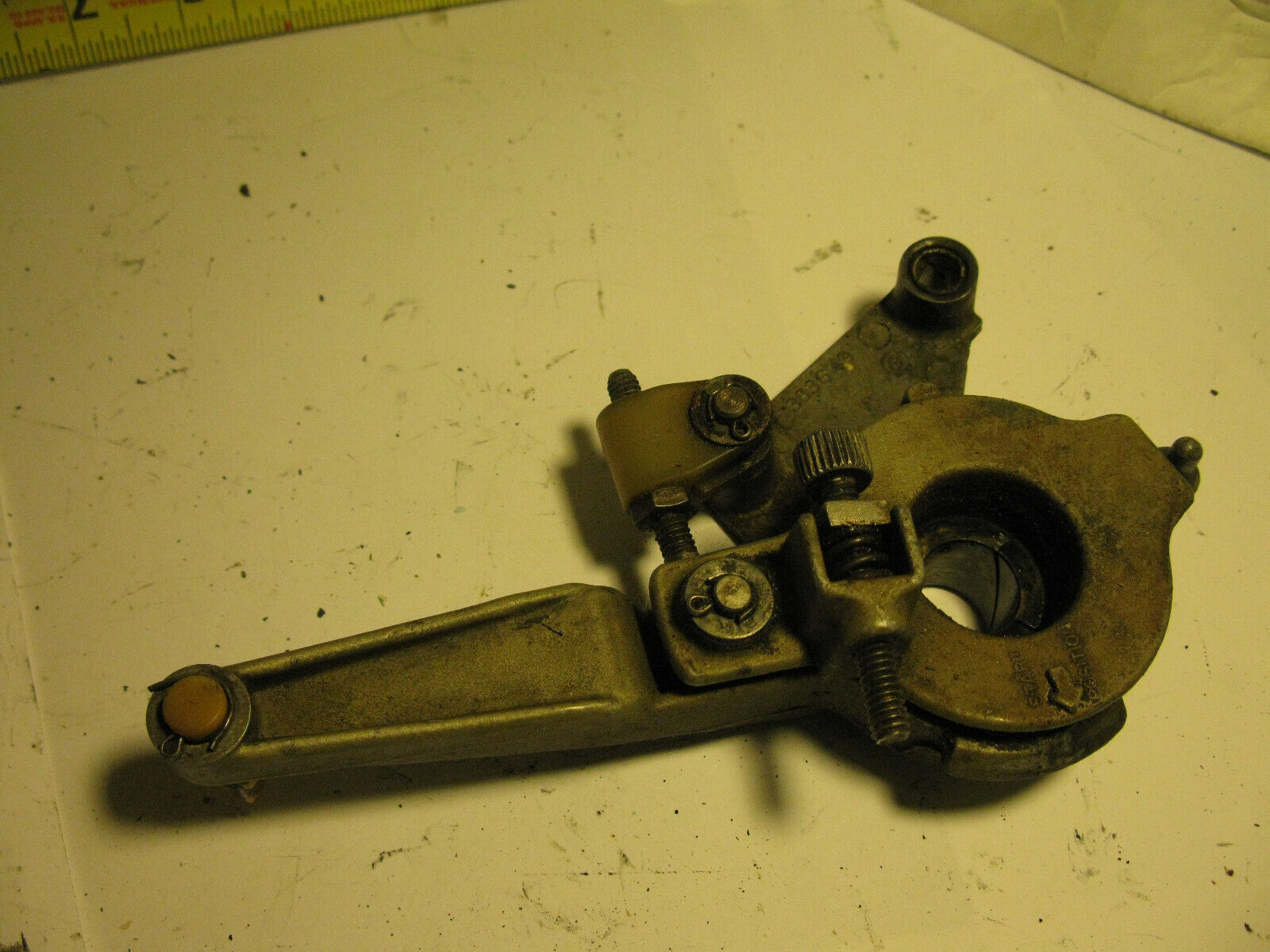 (image for) lever linkage gold OLD V4 2 cycle Johnson HYDRO SHIFT 85-115 hp outboard - Click Image to Close