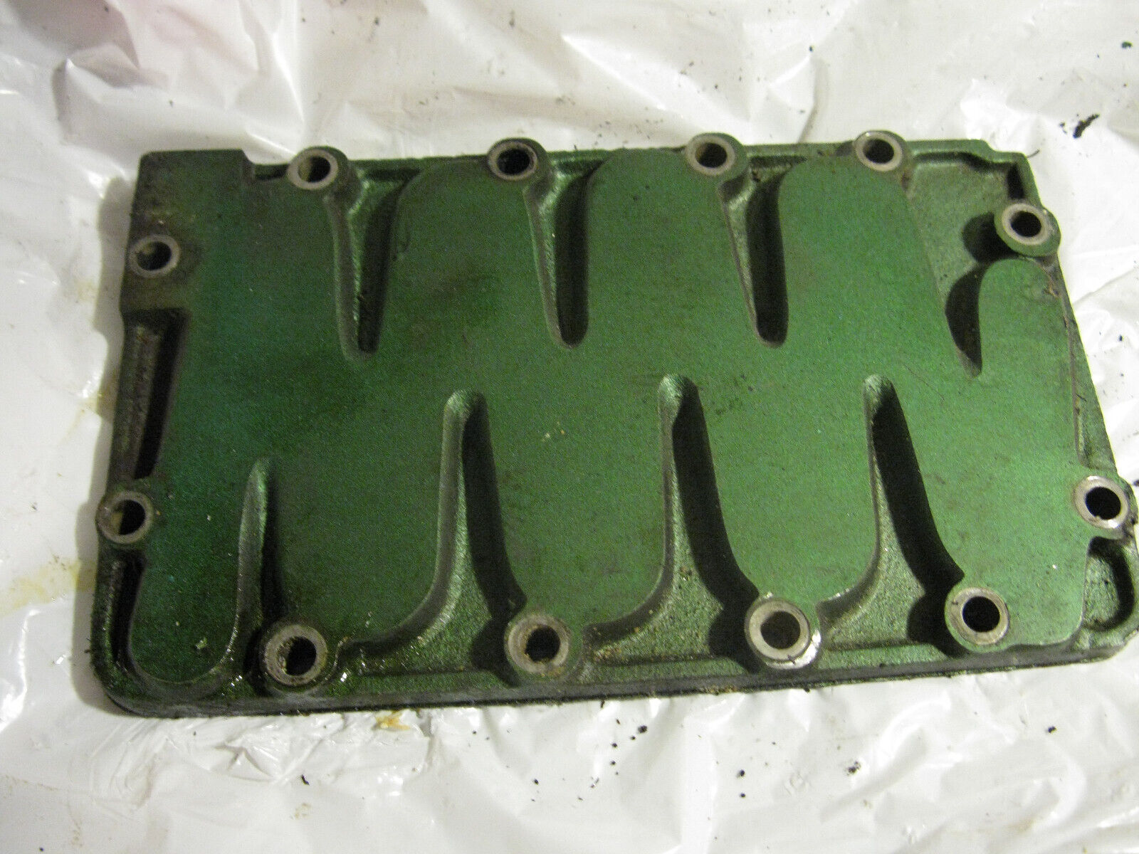 (image for) engine cover 1950s Hiawatha 16 hp outboard green 3945-1881 3945-1861 - Click Image to Close