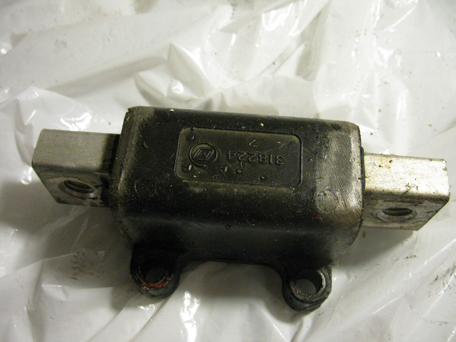 (image for) 318224 mount 115ETL77 Johnson 115 hp outboard 115ETL 115ETL77s - Click Image to Close