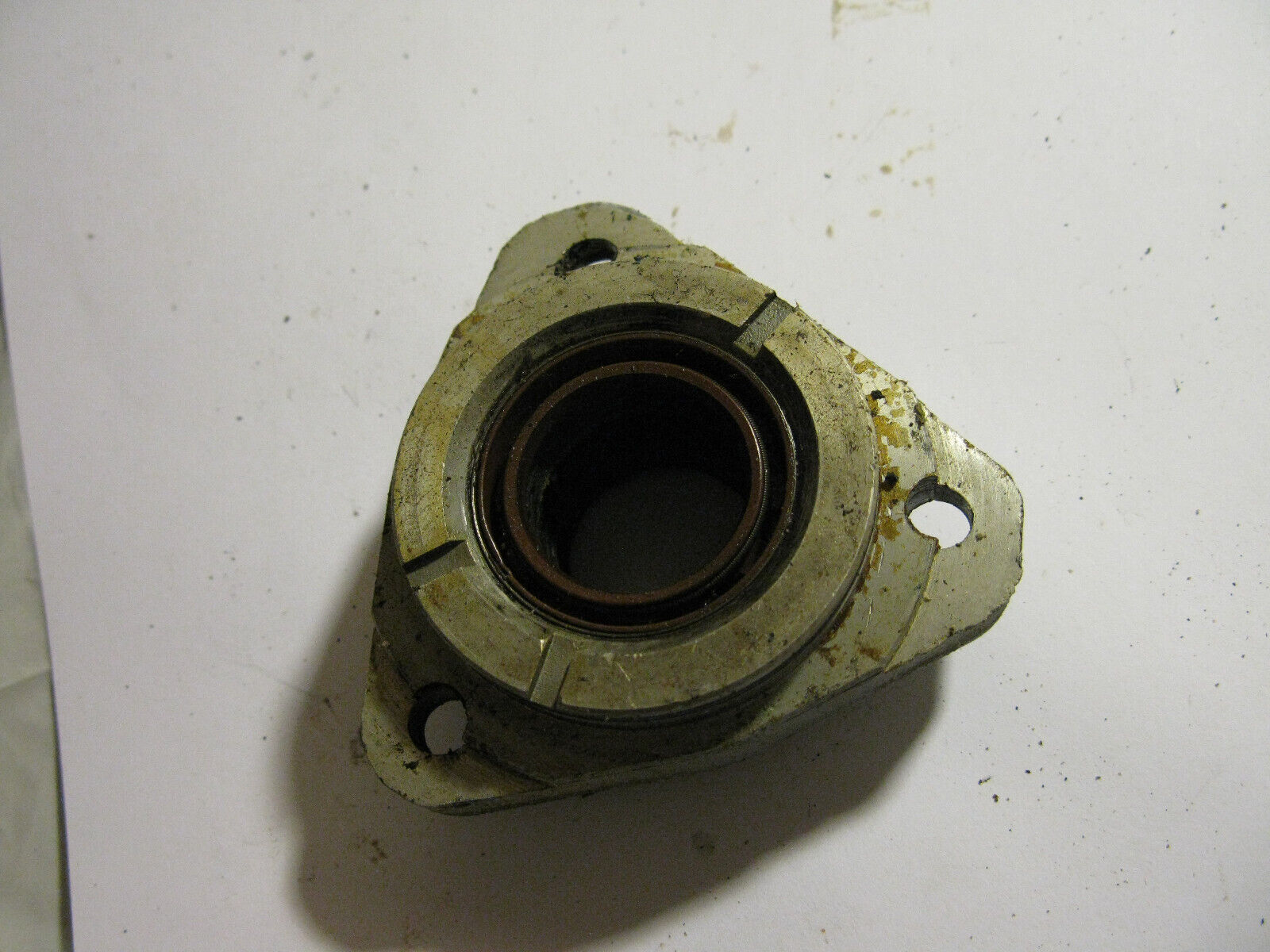 (image for) crankshaft cap seal housing OMC Sail Drive 15S11C - Click Image to Close