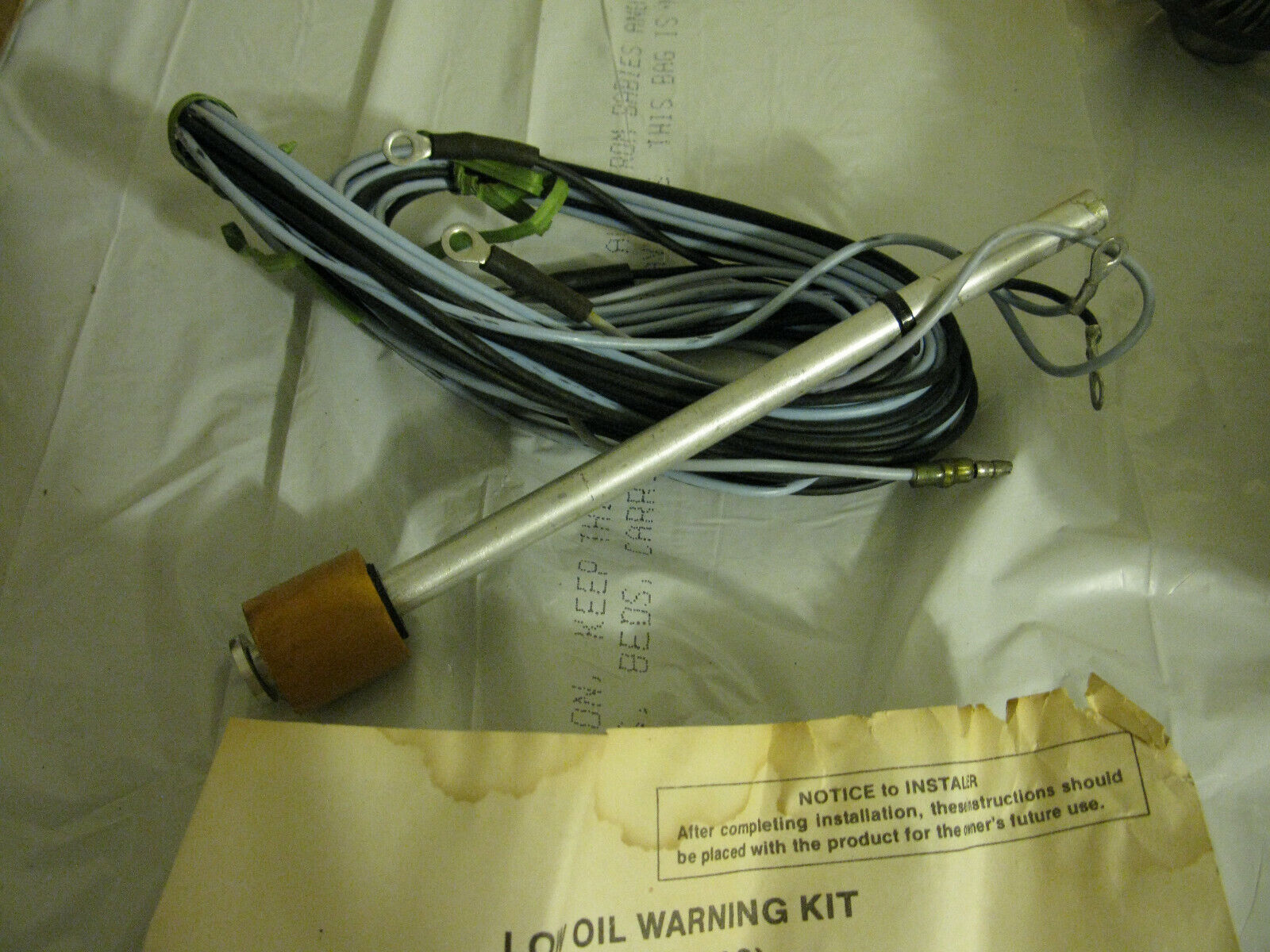 (image for) Mercury 32-43495A2 low oil warning kit - Click Image to Close