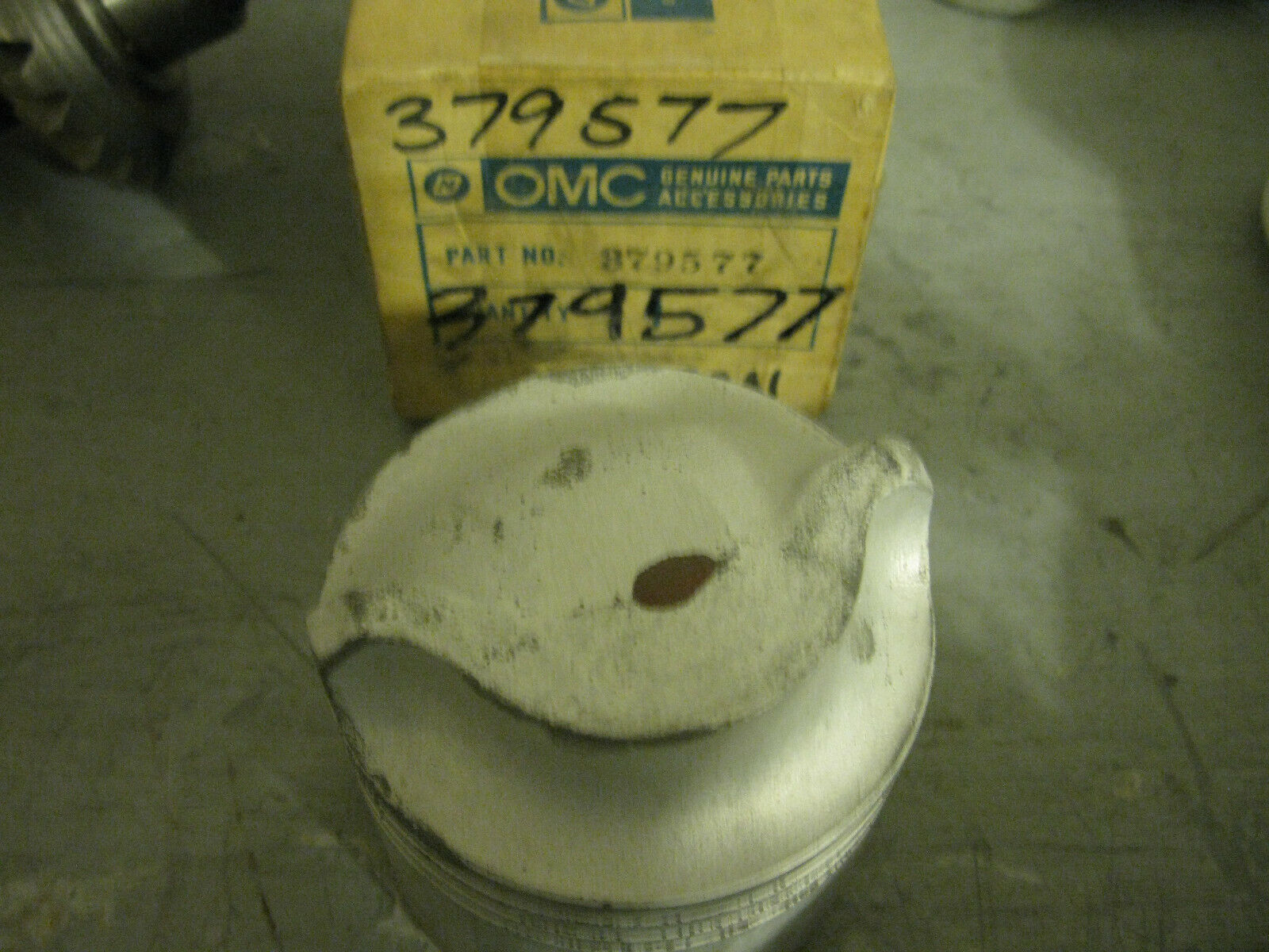 (image for) omc 379577 piston johnson evinrude - Click Image to Close