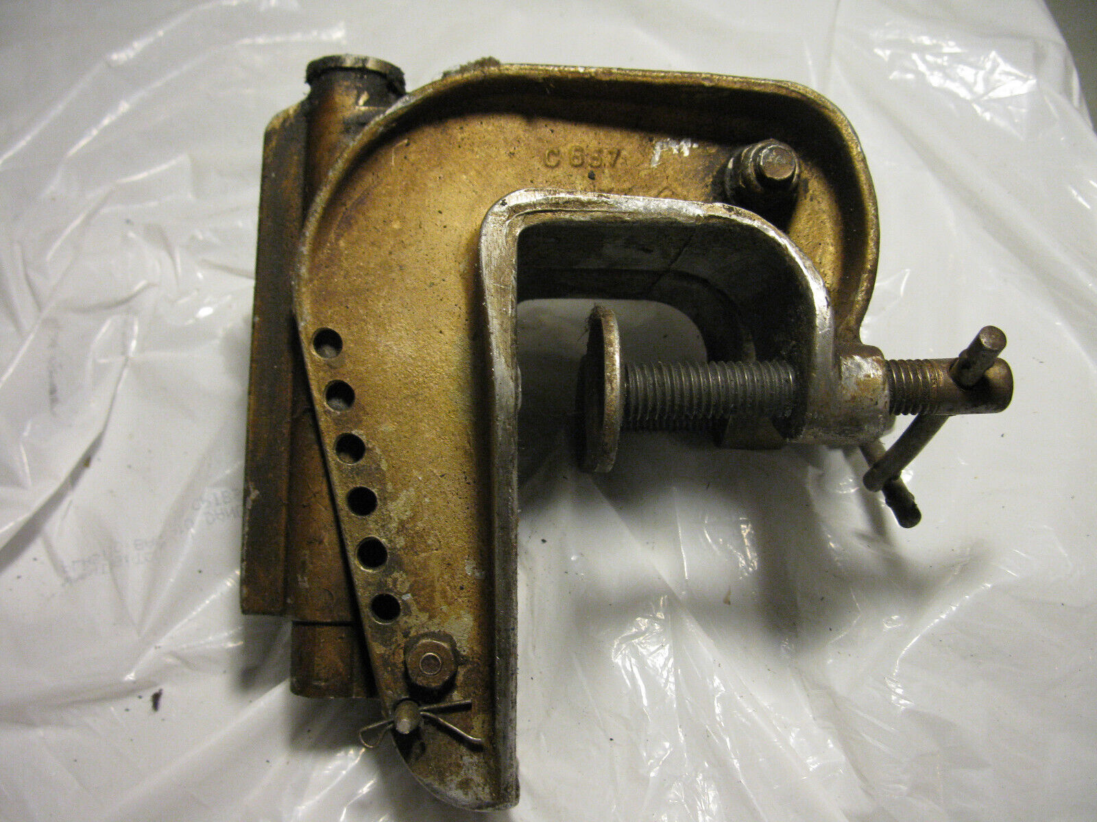 (image for) C658 LYNITE clamp antique outboard - Click Image to Close