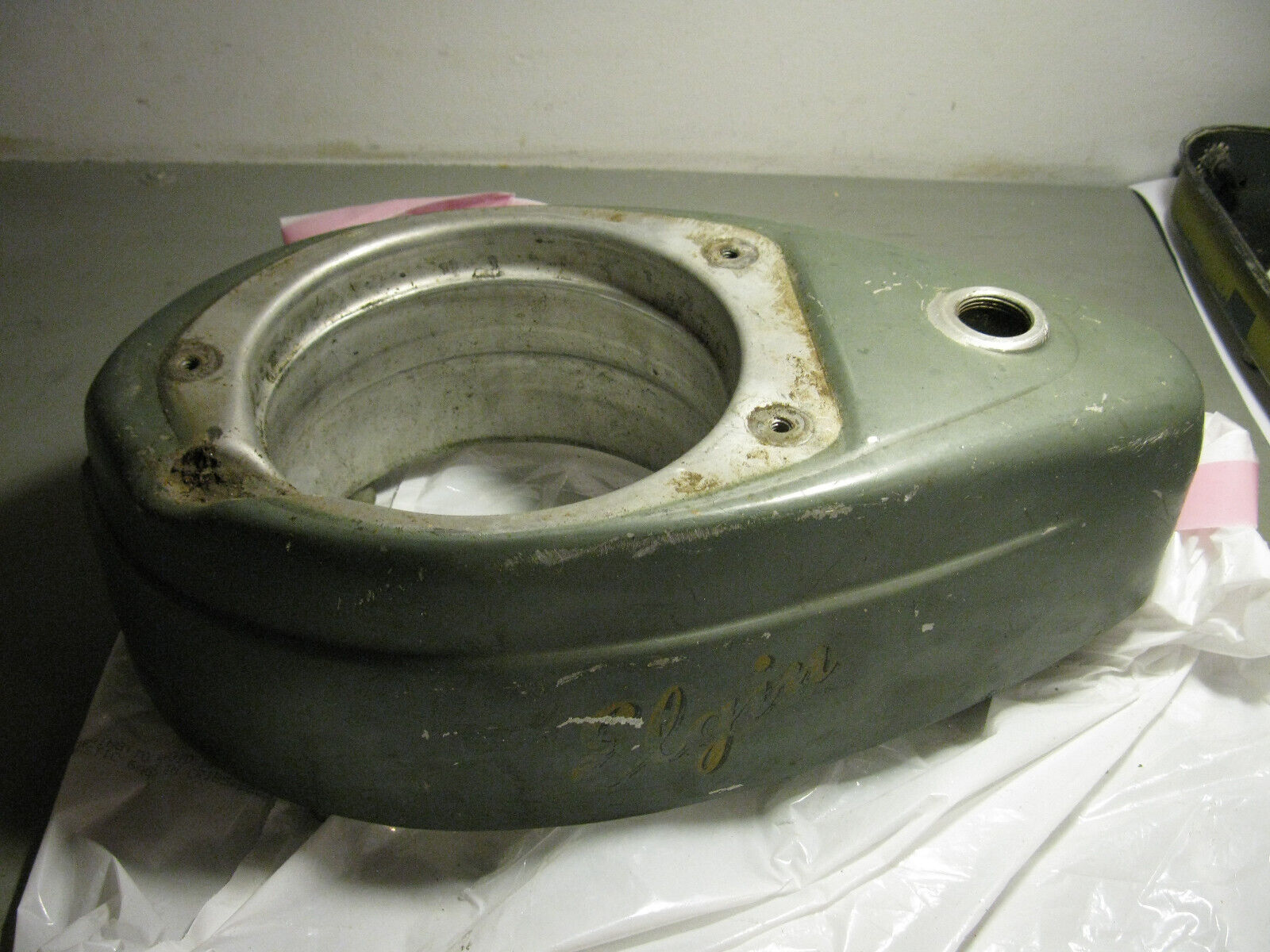 (image for) gas tank fuel Sears Elgin OLD green outboard west bend - Click Image to Close