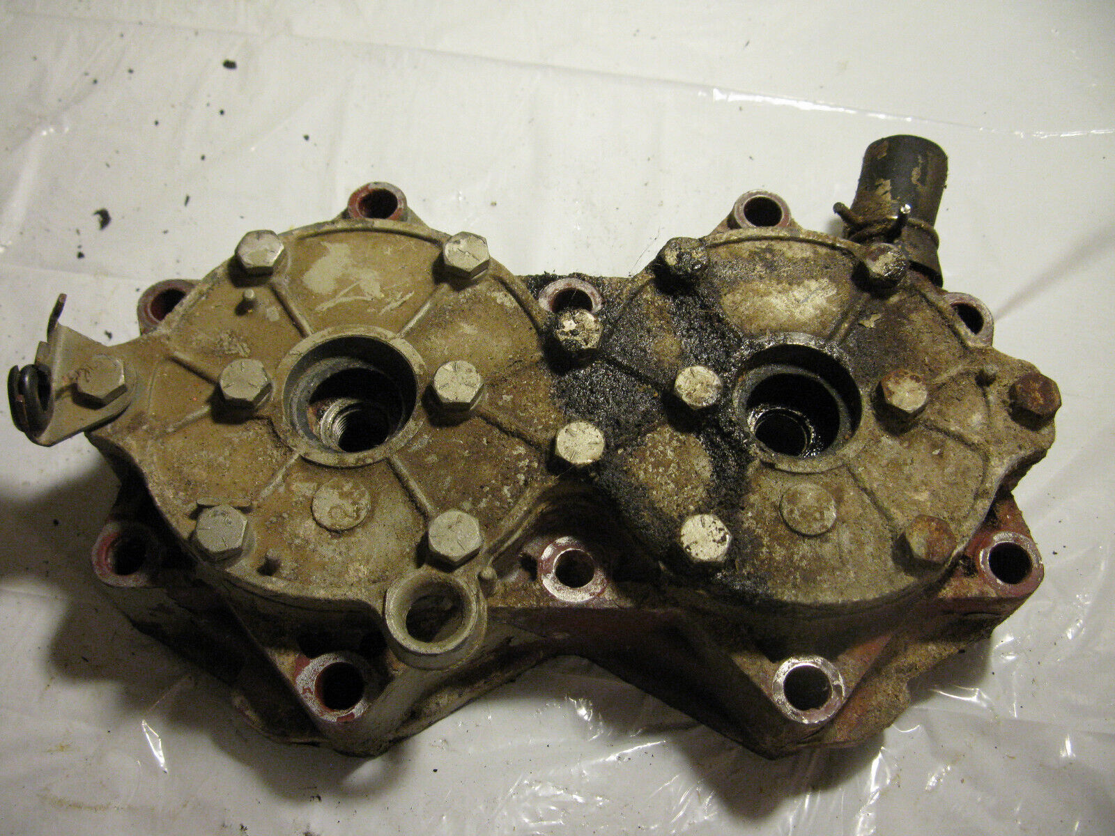 (image for) 316466 Cylinder head Johnson 115 hp 1150383D outboard 1150383 - Click Image to Close