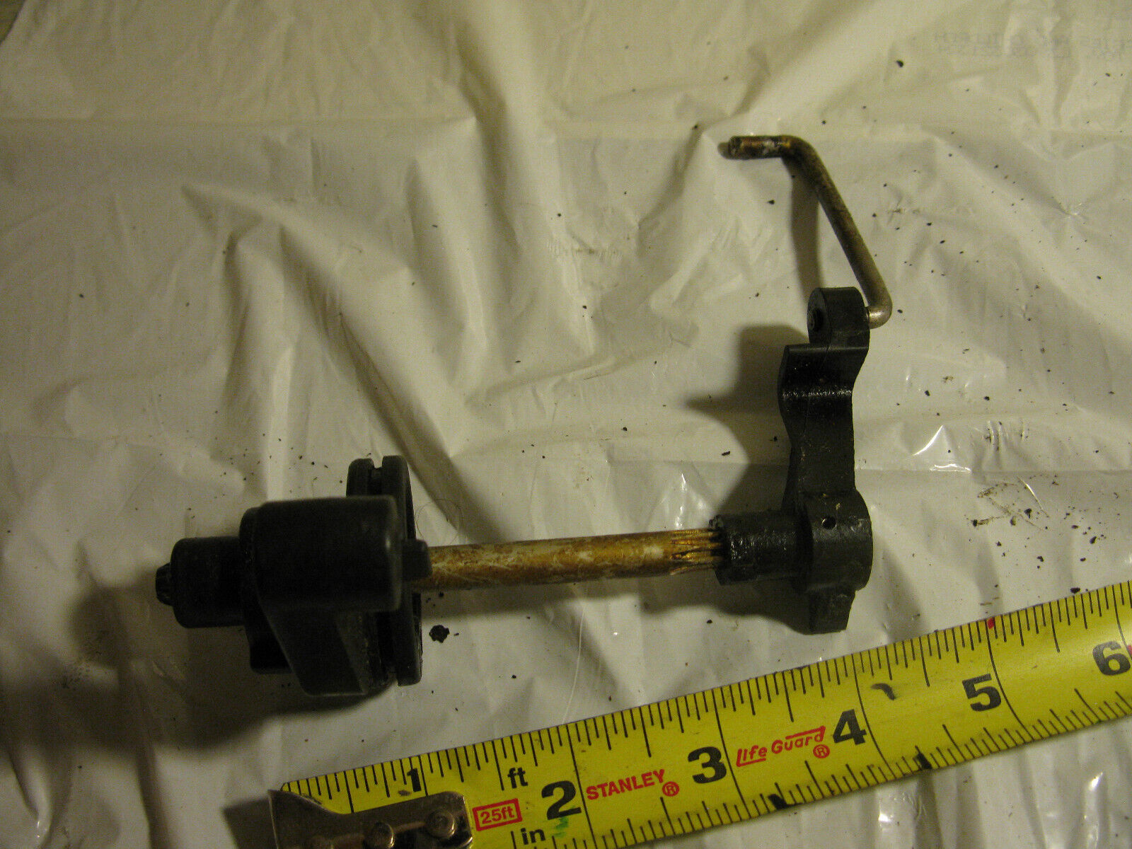 (image for) shaft lever linkage splined Mercury 9.8 hp outboard - Click Image to Close