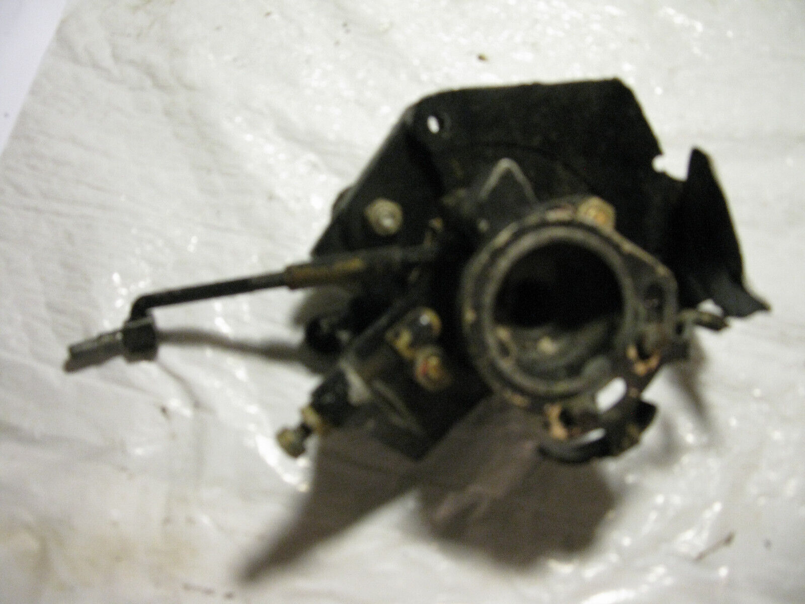 (image for) throttle timing linkage mount Mercury 35 hp outboard - Click Image to Close